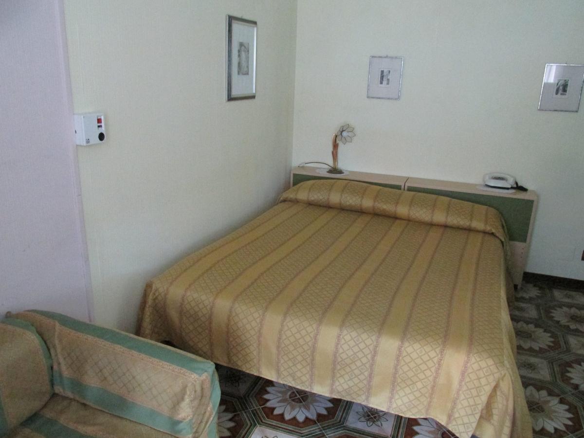 Hotel Conchiglia Verde Sirolo Extérieur photo